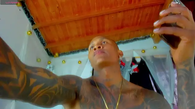 esteveen ortegas  online show from 03/11/26, 09:43