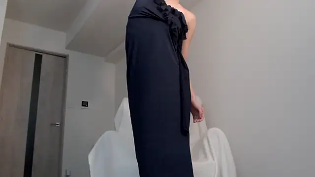 Lily 0000 online show from 12/22/24, 03:33