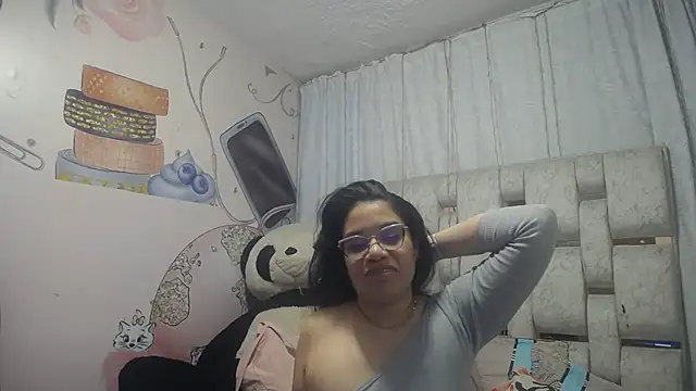 KEYRA-MILLER- online show from 02/02/26, 02:21