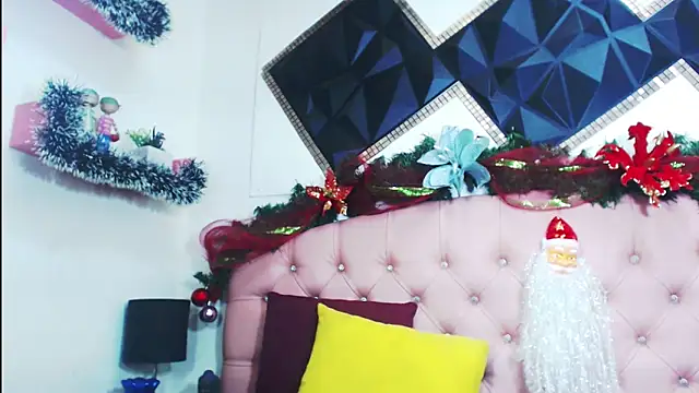 andrea safeira doll online show from 12/04/25, 10:51