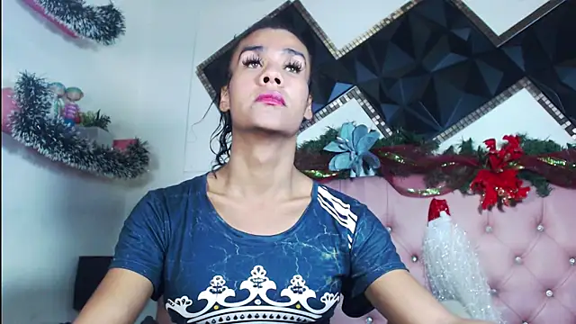 andrea safeira doll online show from 12/18/25, 10:16