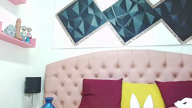 andrea safeira doll online show from 02/11/26, 11:10