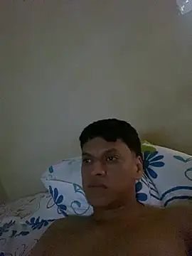 Snapshot of vixxx69_ chatting on 05/26/26, 07:32 vixxx69 online show from 05/26/26, 07:32