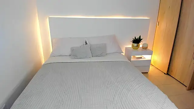 AndreaMartini online show from 01/05/25, 03:43