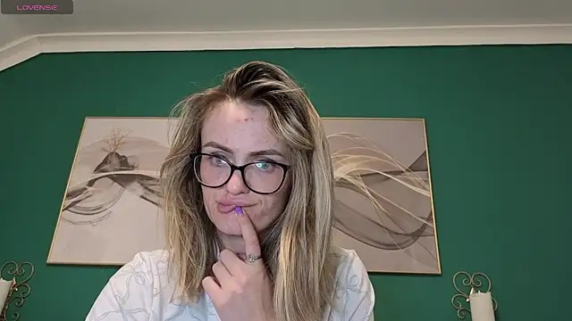 hotjessyca online show from 05/15/26, 05:58