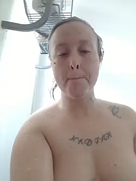 mollymay69 online show from 10/25/25, 07:27