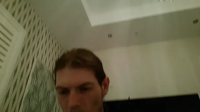 Snapshot of Dogz_n_daugthers chatting on 06/05/26, 01:34 Dogz n daugthers online show from 06/05/26, 01:34