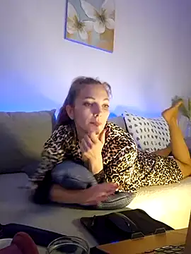 Naughty Mari online show from 03/06/25, 12:30