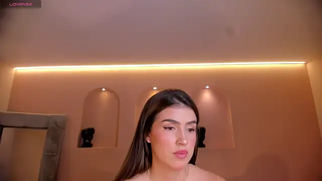 PaulinaSantos  online show from 12/04/25, 07:55