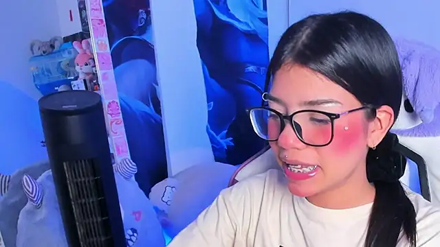 Snapshot of cutestephuwu chatting on 02/10/25, 04:41 cutestephuwu online show from 02/10/25, 04:41