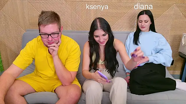 Ksenny online show from 10/04/25, 02:59