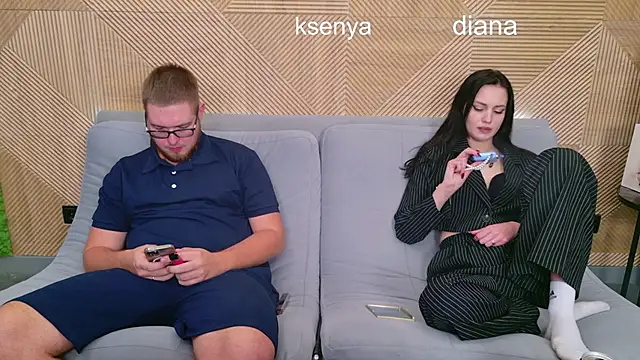 Ksenny online show from 10/27/25, 05:39