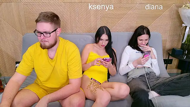 Ksenny online show from 02/15/26, 06:15