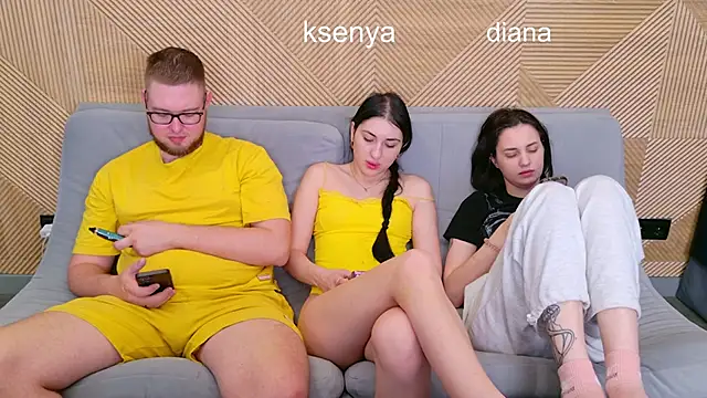 Ksenny online show from 05/16/26, 06:43