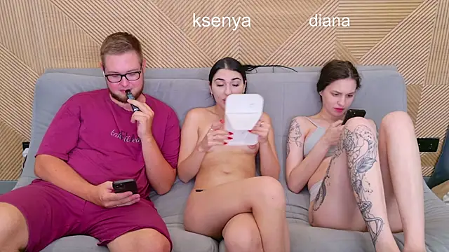 Ksenny online show from 07/20/26, 10:39