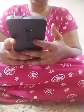 Tamilpriya46 online show from 09/16/25, 04:19