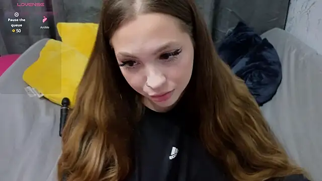 Snapshot of Nicole_Vvinson chatting on 01/06/25, 05:30 Nicole Vvinson online show from 01/06/25, 05:30