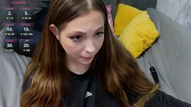 Snapshot of Nicole_Vvinson chatting on 01/11/25, 11:23 Nicole Vvinson online show from 01/11/25, 11:23