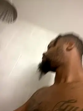 Snapshot of curvedicbandit6_2 chatting on 09/17/25, 02:08 curvedicbandit6 2 online show from 09/17/25, 02:08