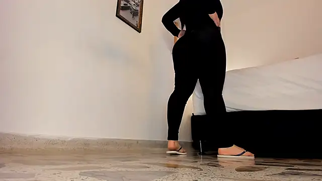 leslie k online show from 03/11/25, 06:00