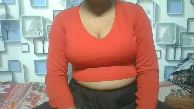 Snapshot of Sexy_rosyyyy chatting on 12/06/24, 03:08 Sexy rosyyyy online show from 12/06/24, 03:08