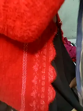 Snapshot of Sexy_rosyyyy chatting on 02/14/25, 01:40 Sexy rosyyyy online show from 02/14/25, 01:40