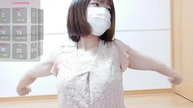 QoMeioQ online show from 06/15/26, 12:02