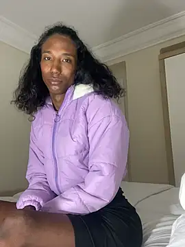 Snapshot of tamarabigass1 chatting on 12/18/24, 11:40 tamarabigass1 online show from 12/18/24, 11:40