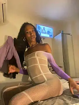 Snapshot of tamarabigass1 chatting on 01/11/25, 06:14 tamarabigass1 online show from 01/11/25, 06:14