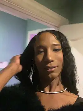 Snapshot of tamarabigass1 chatting on 02/05/25, 04:48 tamarabigass1 online show from 02/05/25, 04:48