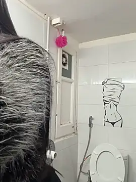 Snapshot of tamarabigass1 chatting on 02/17/26, 04:31 tamarabigass1 online show from 02/17/26, 04:31