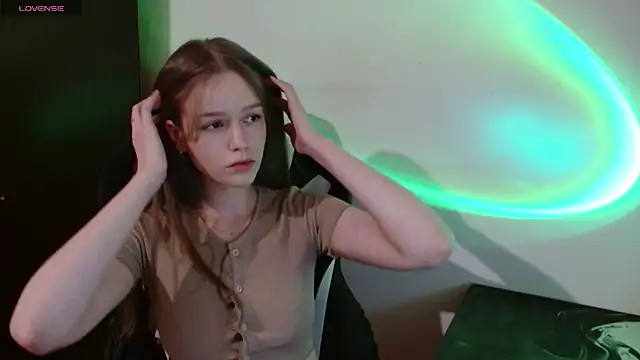 Snapshot of amelia_sweeti chatting on 04/17/26, 04:32 amelia sweeti online show from 04/17/26, 04:32