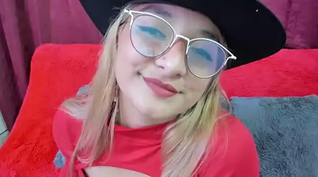 Snapshot of _sweetcarla chatting on 02/25/25, 09:02 sweetcarla online show from 02/25/25, 09:02