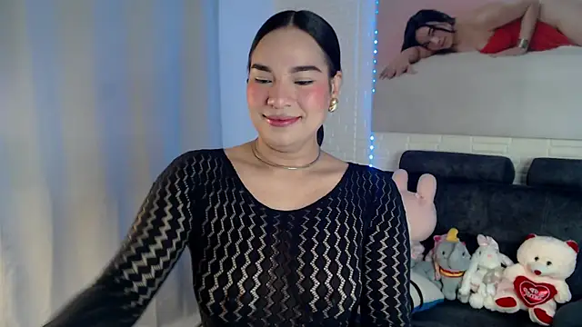 Snapshot of Lolitta_xxx chatting on 06/17/26, 08:39 Lolitta xxx online show from 06/17/26, 08:39