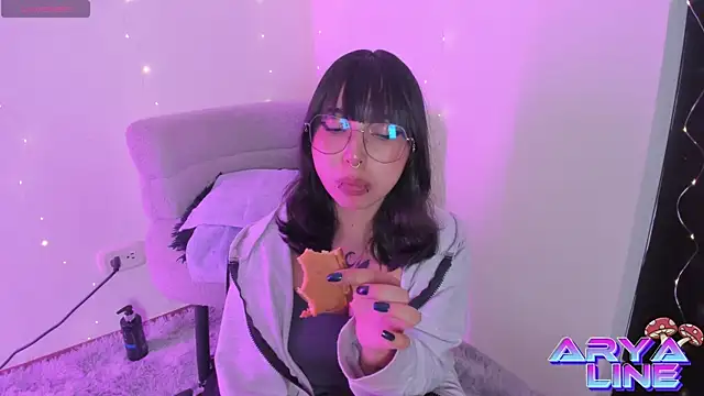 arysUwU online show from 05/28/26, 01:47