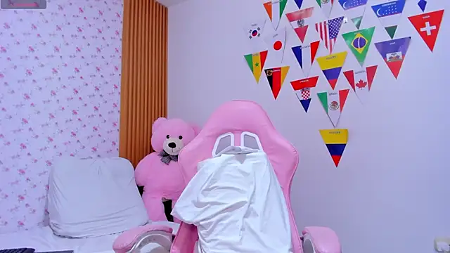 Soyqueen online show from 07/11/26, 02:36