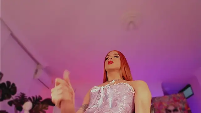 Taylor  foxxx online show from 12/29/24, 07:06