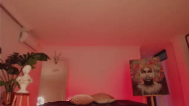 Taylor  foxxx online show from 01/29/25, 04:26