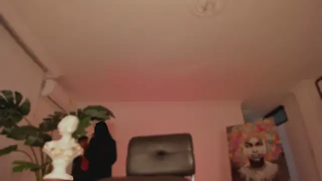 Taylor  foxxx online show from 02/08/25, 04:14