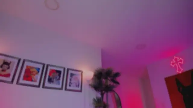 Taylor  foxxx online show from 01/17/26, 08:08