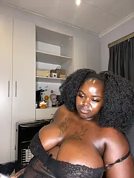 Honeycoco0211 online show from 03/24/26, 08:47