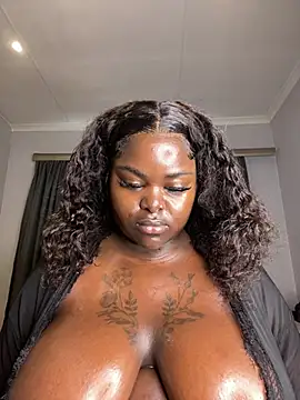 Honeycoco0211 online show from 04/07/26, 05:52