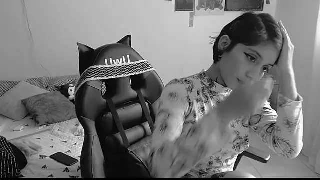  Apola 77 online show from 02/22/25, 07:47