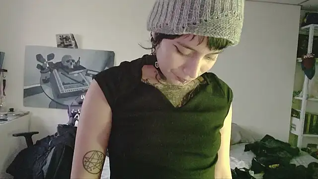  Apola 77 online show from 02/02/26, 10:41