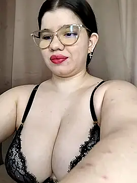 Snapshot of Danzel1105 chatting on 09/25/25, 01:04 Danzel1105 online show from 09/25/25, 01:04