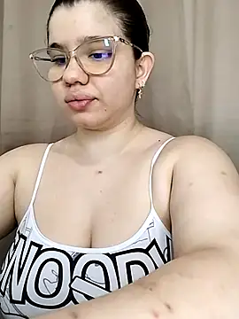 Snapshot of Danzel1105 chatting on 11/07/25, 06:52 Danzel1105 online show from 11/07/25, 06:52