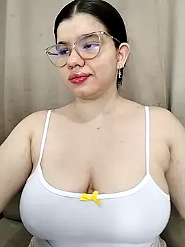 Snapshot of Danzel1105 chatting on 11/13/25, 09:08 Danzel1105 online show from 11/13/25, 09:08