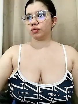 Snapshot of Danzel1105 chatting on 01/08/26, 11:51 Danzel1105 online show from 01/08/26, 11:51