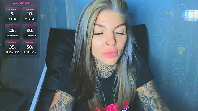 Snapshot of tattooedBabyy chatting on 07/06/26, 03:03 tattooedBabyy online show from 07/06/26, 03:03