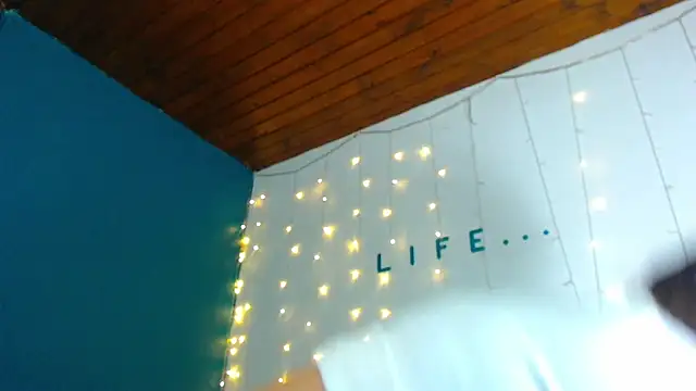 camila delarosa online show from 12/29/24, 12:12